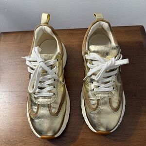 Tory Burch Sneakers.  Gold Size 7.5